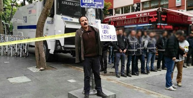 Veli Saçılık: AKP’li değiliz diye aç kaldık