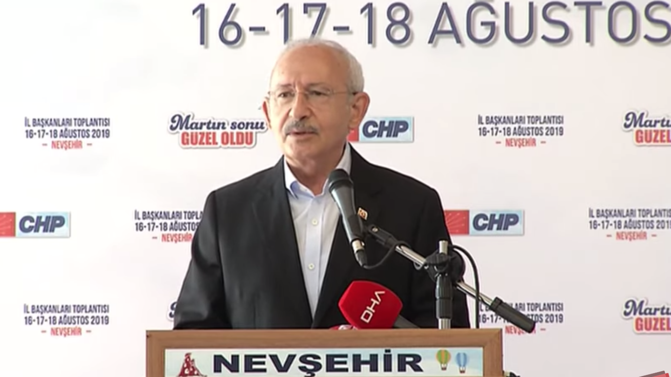 Kılıçdaroğlu: Sendikanın genel başkanı işçinin alın terini pazarlıyor.