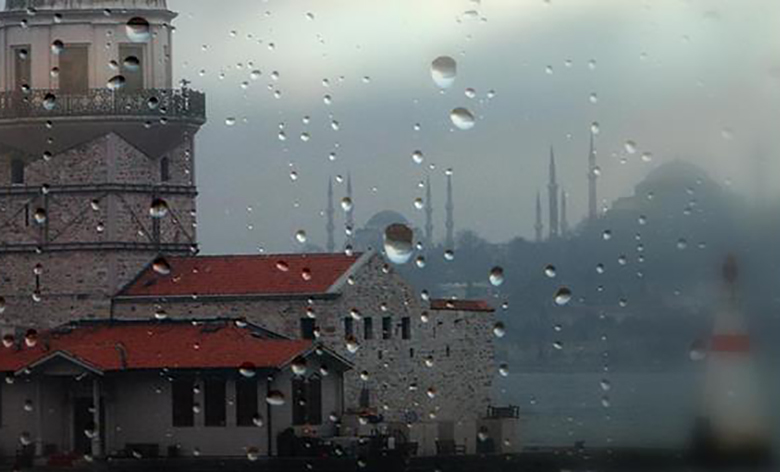 Dikkat! İstanbul’da fırtına ve yağışlı hava etkili olacak.