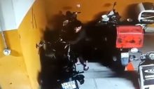 Sarıyer’deki alışveriş merkezinde motosiklet hırsızlığı